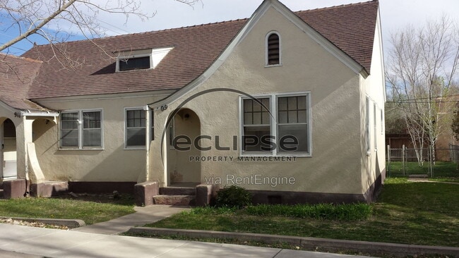 Building Photo - 909 3rd St