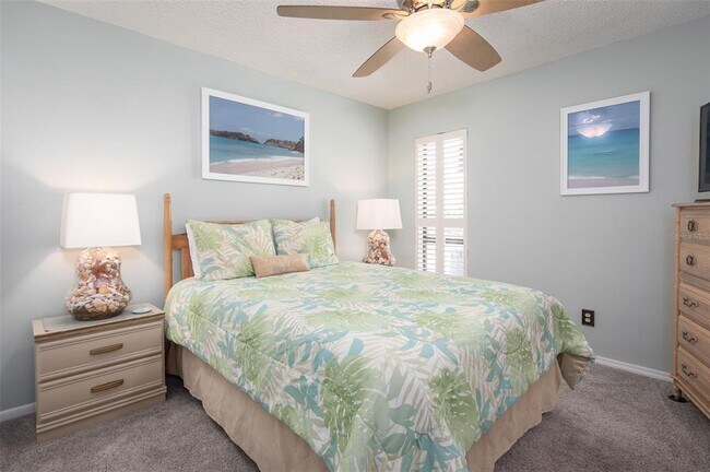 Building Photo - 200 120th Ave W