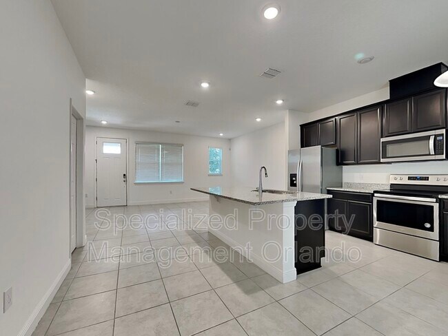 Building Photo - 14019 Picard Aly