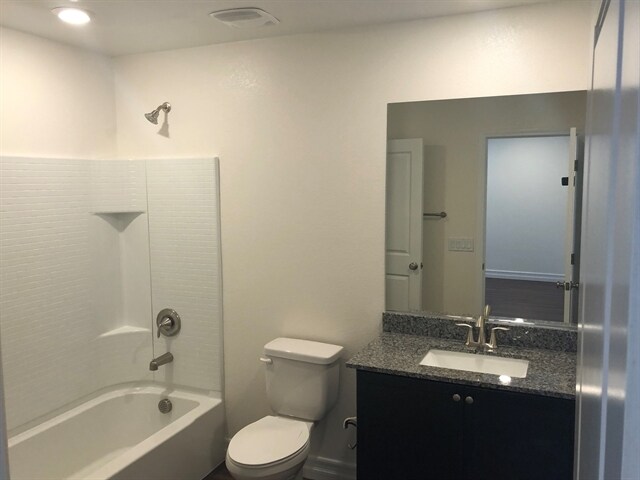 Building Photo - 5804 Petronius St