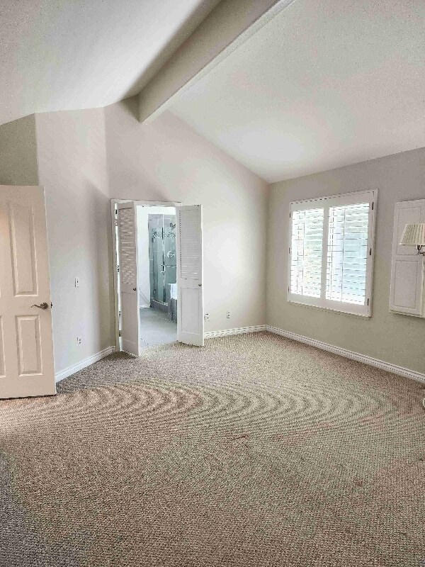 Building Photo - 2579 Roadrunner Dr