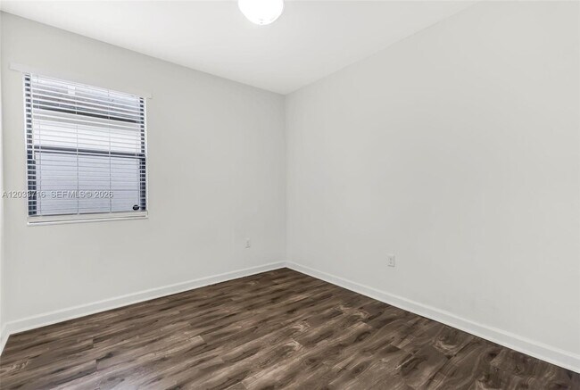 Building Photo - 3440 W 100th Terrace