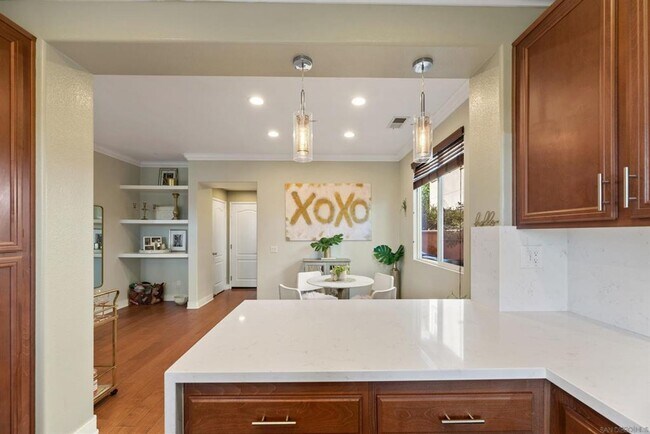 Building Photo - BEAUTIFUL 3BD/2.5BA Santee Home Available ...