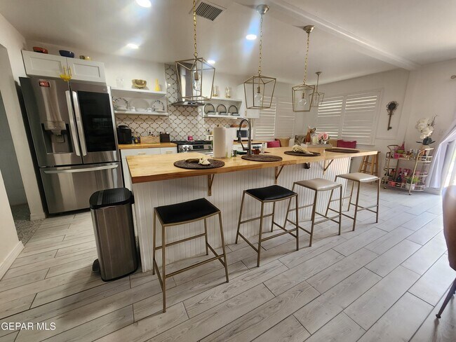 Building Photo - 9008 Turrentine Dr