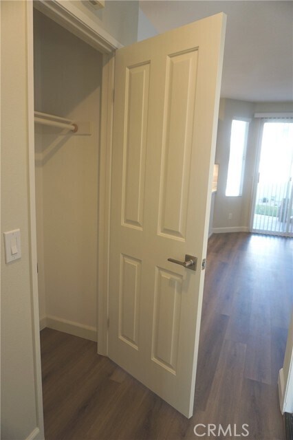 Building Photo - 33 Kelsey