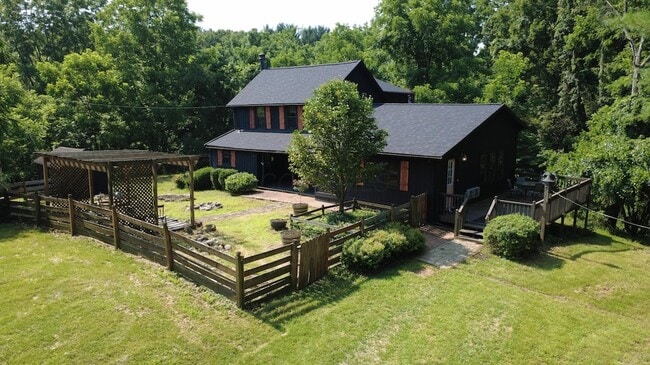 Building Photo - 3507 Stoney Hill Rd