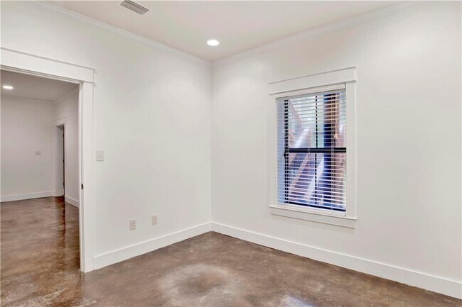 Building Photo - 7256 Atlanta Cir