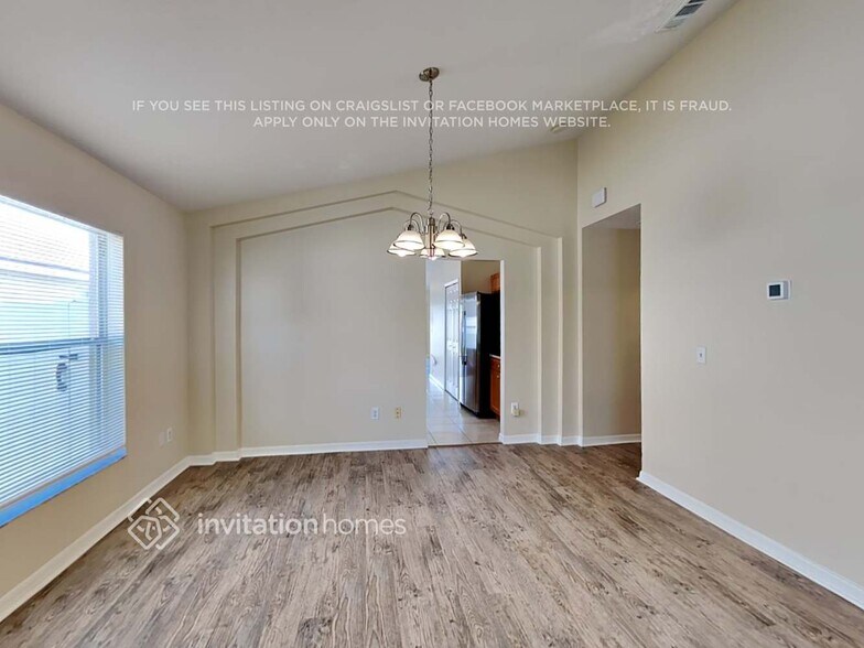 Building Photo - 5223 Sunset Canyon Dr