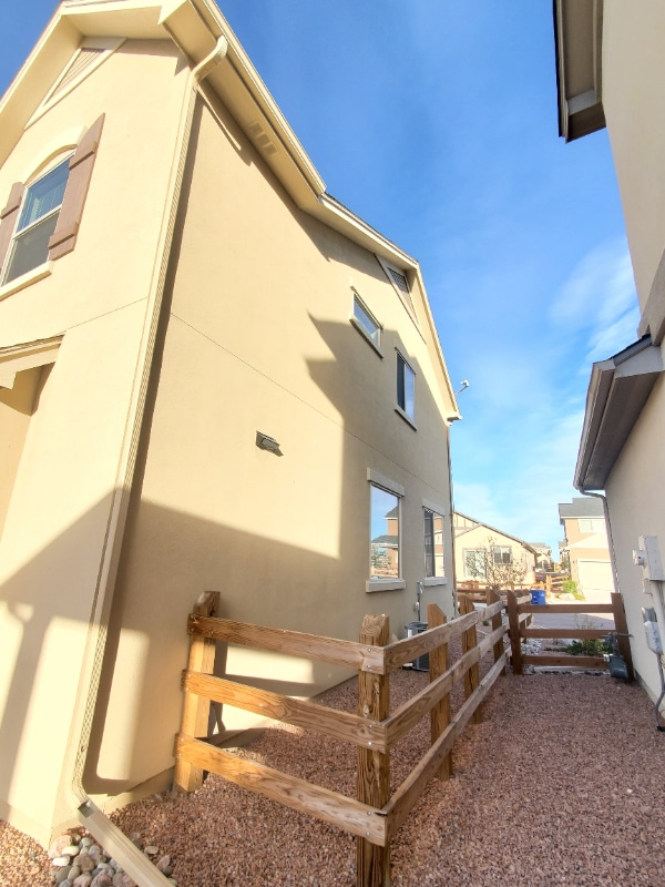 Building Photo - 6518 Dance Hall Ln