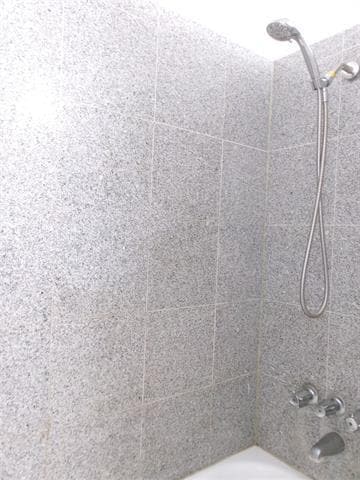 Building Photo - 2409 Ventura Dr