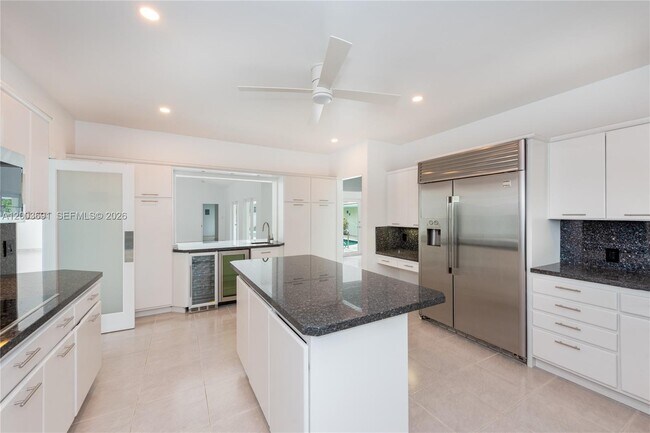 Building Photo - 141 Cape Florida Dr
