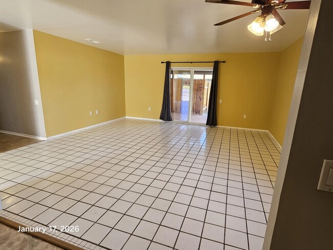 Building Photo - 42405 Iowa St