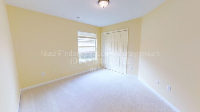 Building Photo - 738 Porta Rosa Circle