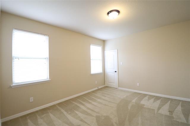 Building Photo - 5070 Kerstyn Dr