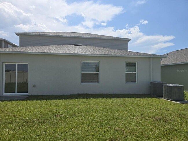 Building Photo - 11901 Brae Wy