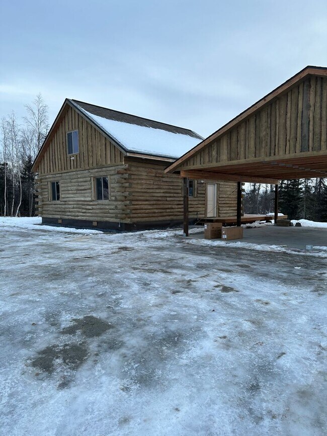 Primary Photo - Sign new lease for February and save 1/2 a...