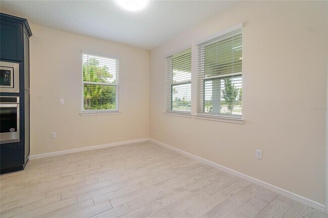 Building Photo - 6570 Rover Wy