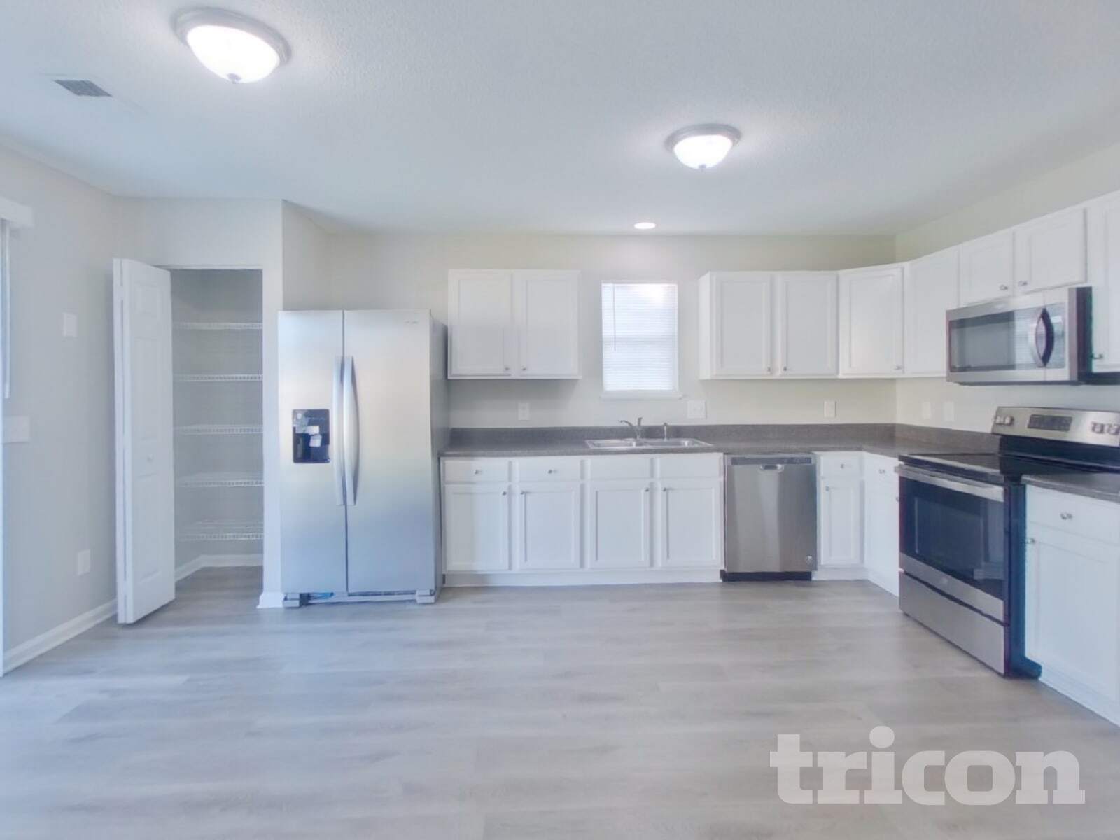 Building Photo - 208 Denby Cir