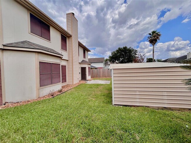 Building Photo - 2519 Silver Meadow Dr