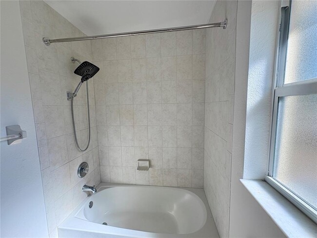 Building Photo - 225 Santa Fe St