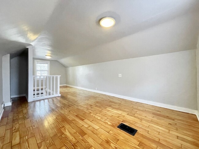 Building Photo - Two Bedroom Home in Muskegon
