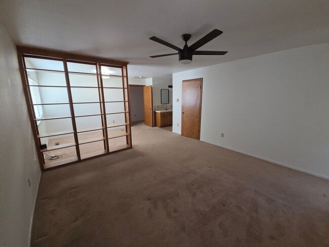 Building Photo - Gorgous 3 Bedroom 2/5 Bath Country Home