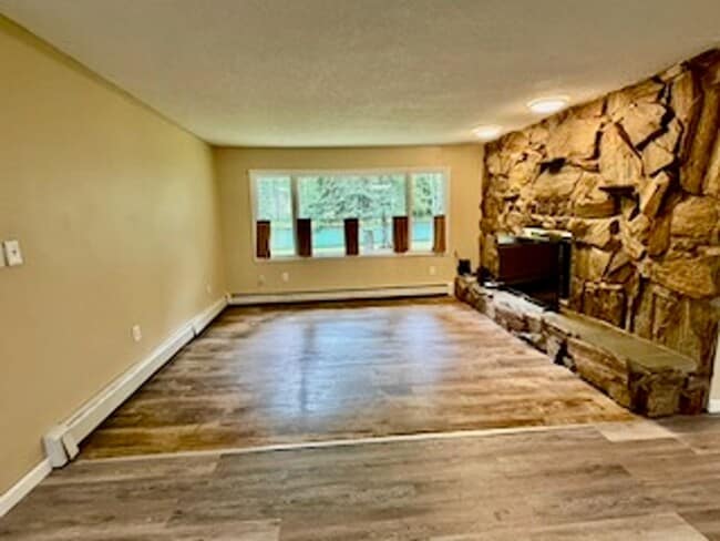 Building Photo - 544 Sandpiper Dr