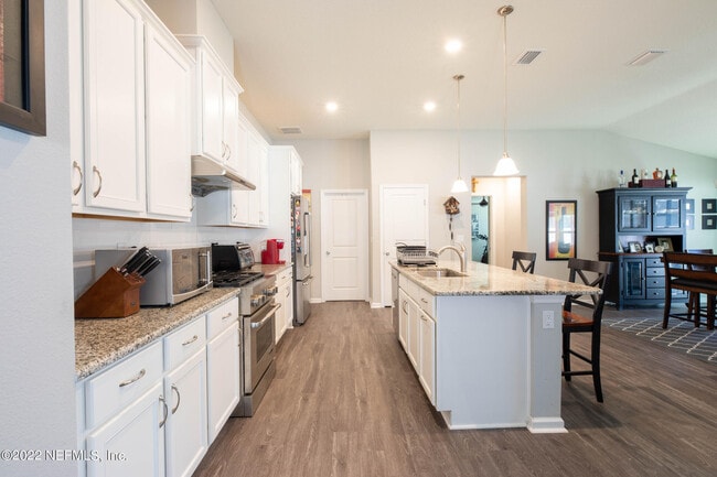 Building Photo - 172 Rittburn Ln