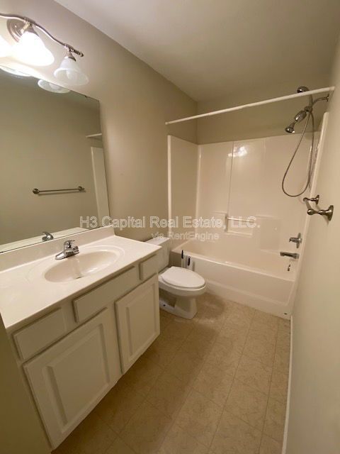 Building Photo - 517 Osage Dr