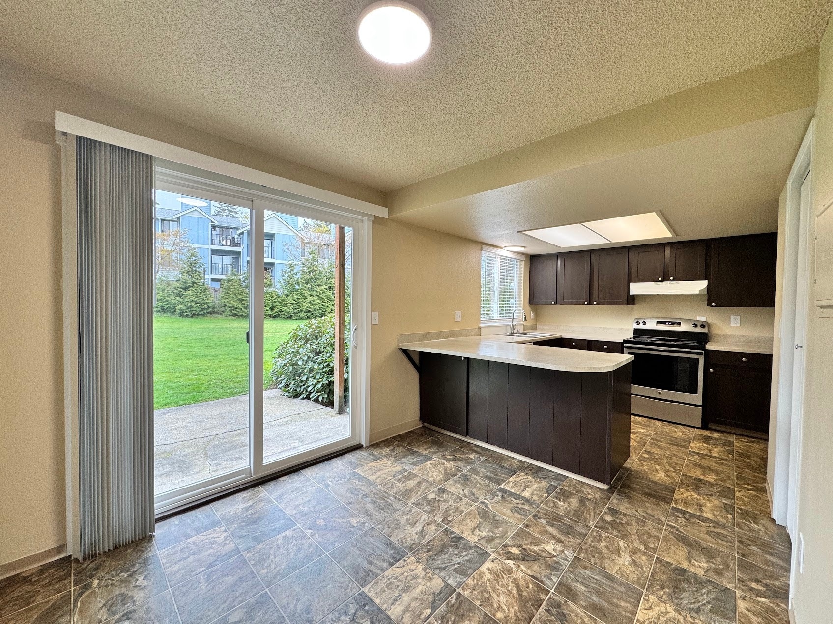 Building Photo - 5026 S 58th St