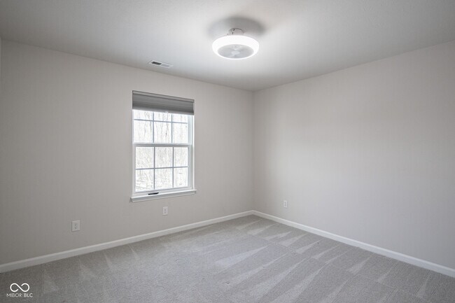 Building Photo - 453 Gathering Ln