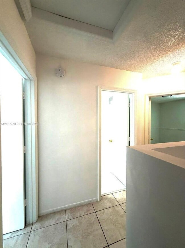 Building Photo - 17969 SW 140th Ct