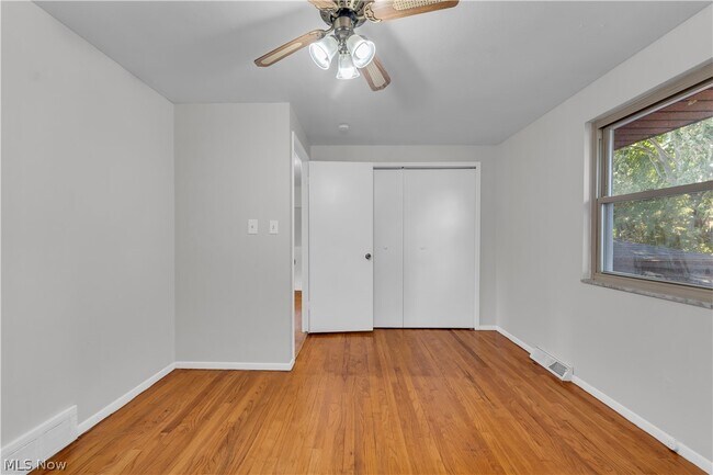 Building Photo - 13575 Starlite Dr