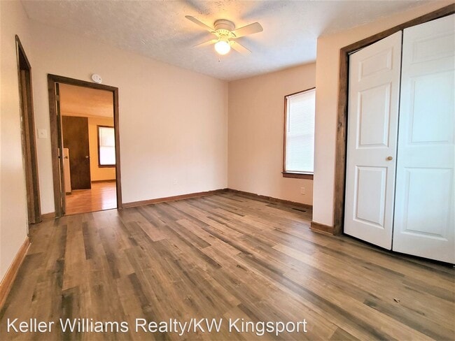 Building Photo - 2 br, 1 bath House - 4510 Carters Valley Rd
