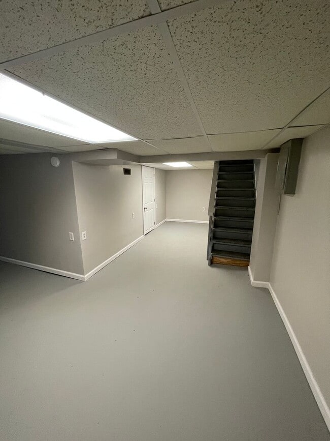 Building Photo - 139 Rodilin Dr