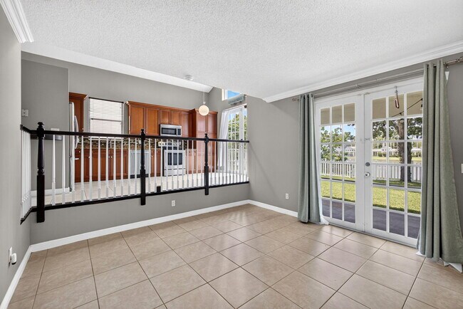 Building Photo - 1204 Oakwater Dr