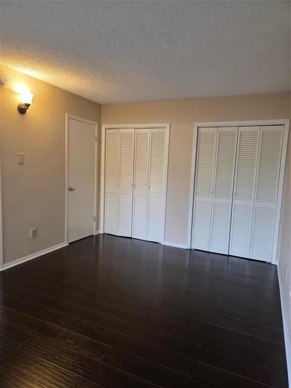 Building Photo - 12029 Greenwood Forest Dr