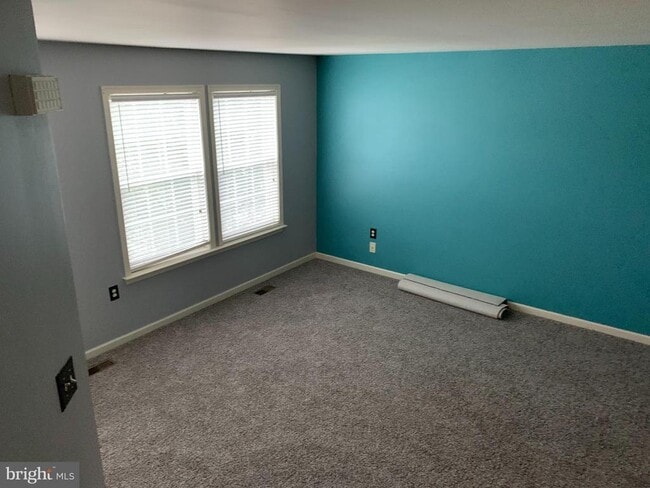 Building Photo - 47 Quince Tree Dr