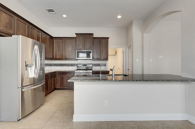 Building Photo - 3215 Honey Peach Way