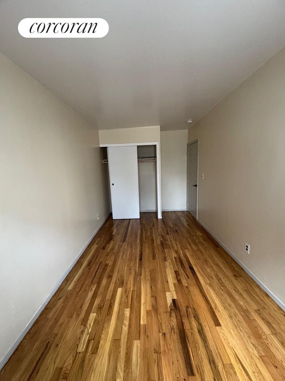 Building Photo - 651 Evergreen Ave