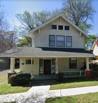 Building Photo - 515 W 24th St