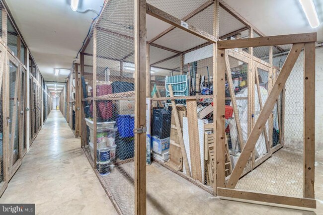 Building Photo - 600 Roosevelt Blvd