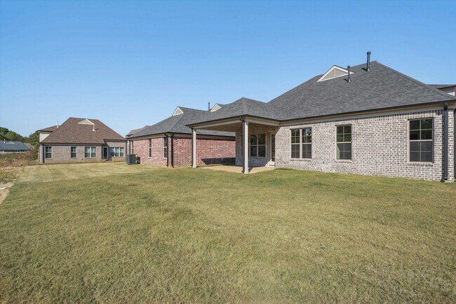 Building Photo - 90 Downy Birch Cv