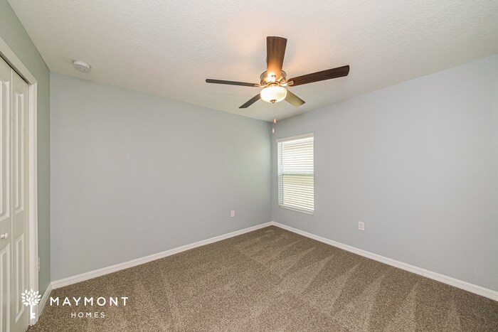 Building Photo - 4014 84th Ct E