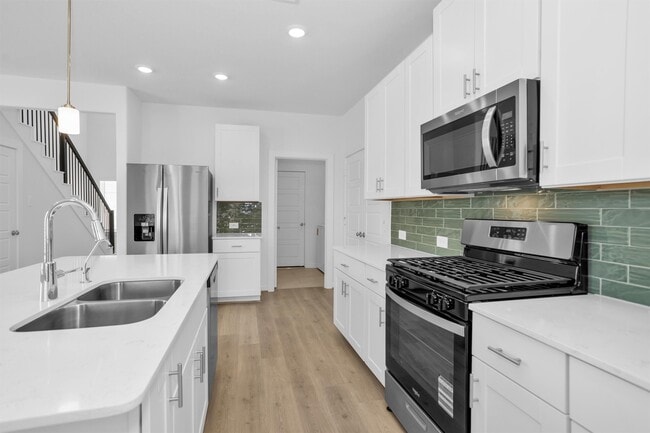 Building Photo - 304 Willow Sage Ct