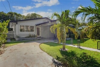 Building Photo - 270 NW 50th St