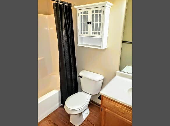 Building Photo - 382 Waterside Avenue