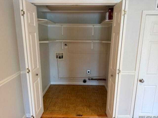 Building Photo - 2323 Spicewood Dr