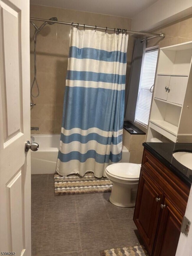 Building Photo - 306 Dodd St