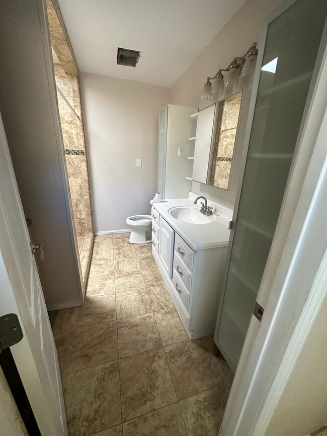 Building Photo - 22650 Roundup Way